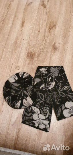 Берет и шарф