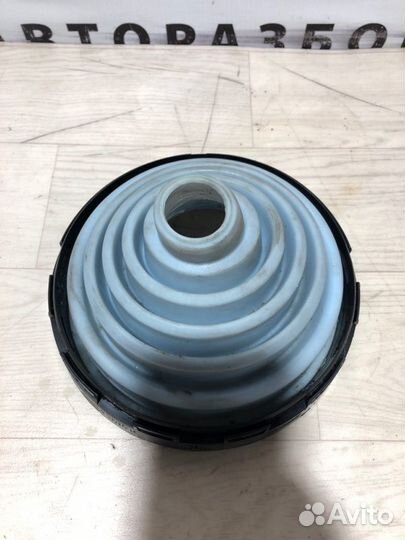 Накладка на кулису кпп Mitsubishi Colt Z32A 2006