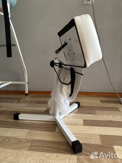 Педикюрная подставка для ног бу