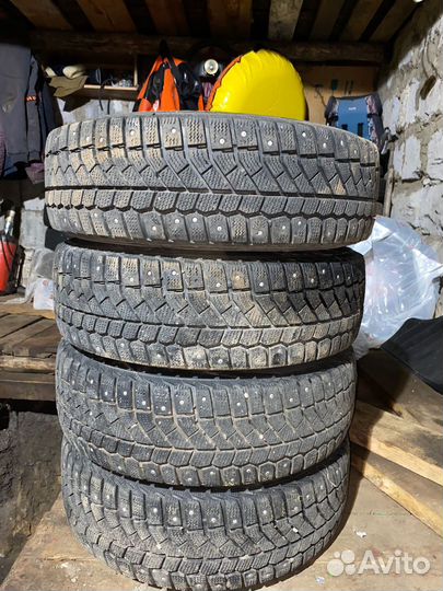 Колеса зимние 185/65 R15 на Skoda Octavia