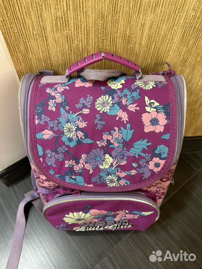 Рюкзак школьный