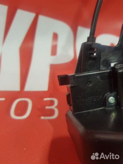 Замок левой двери KIA Carnival 381310A9010