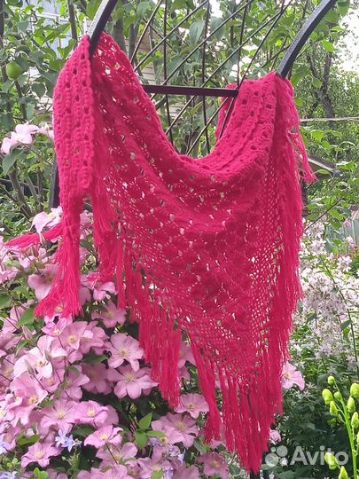 Шаль вязаная