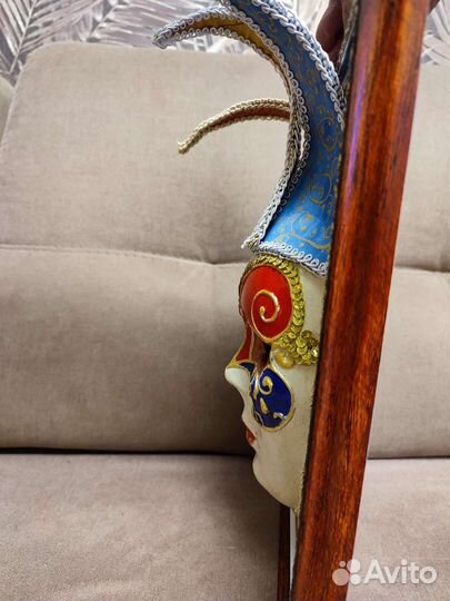 Маска венецианская интерьерная