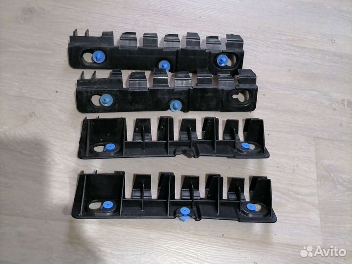 Кронштейн бампера боковой задний Ларгус