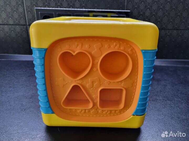 Развивающая игрушка Музыкальный куб