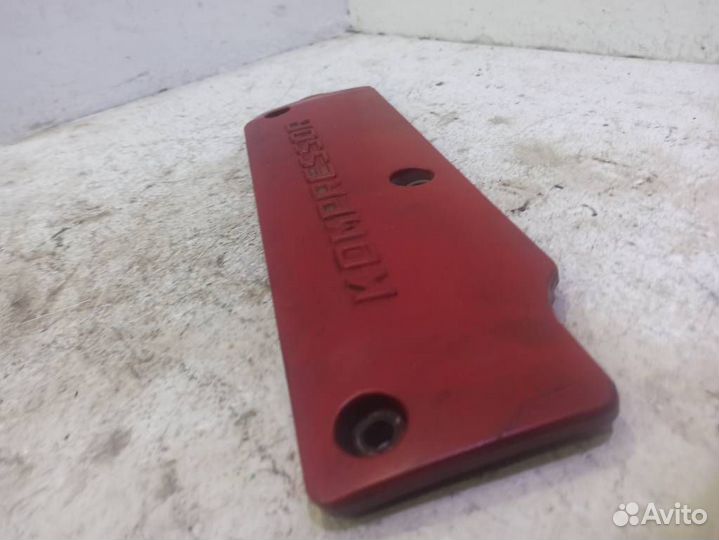 Крышка двигателя Мерседес