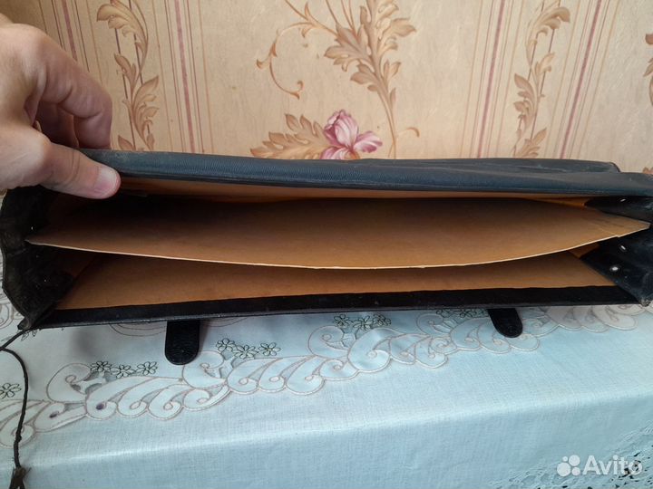 Старинный портфель, с ключем