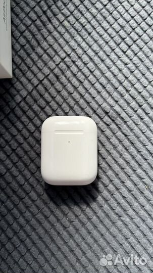 Кейс для airpods 2.беспроводной заряд, оригинал