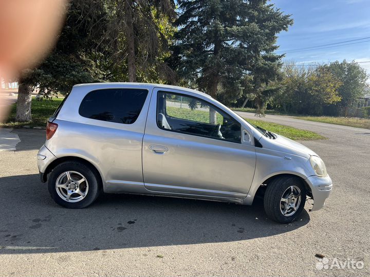 Toyota Vitz 1.0 AT, 2002, 232 700 км