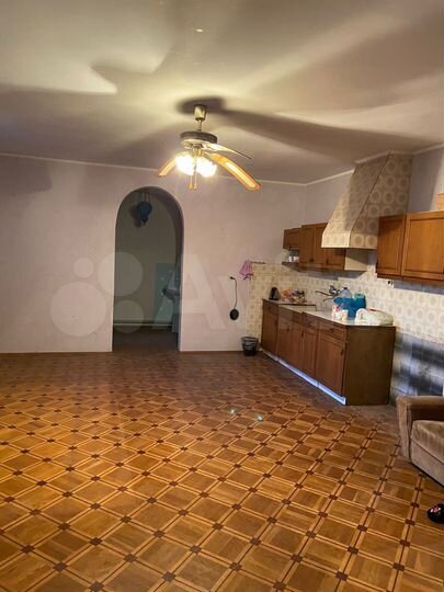 Дом 256 м² на участке 5,3 сот.