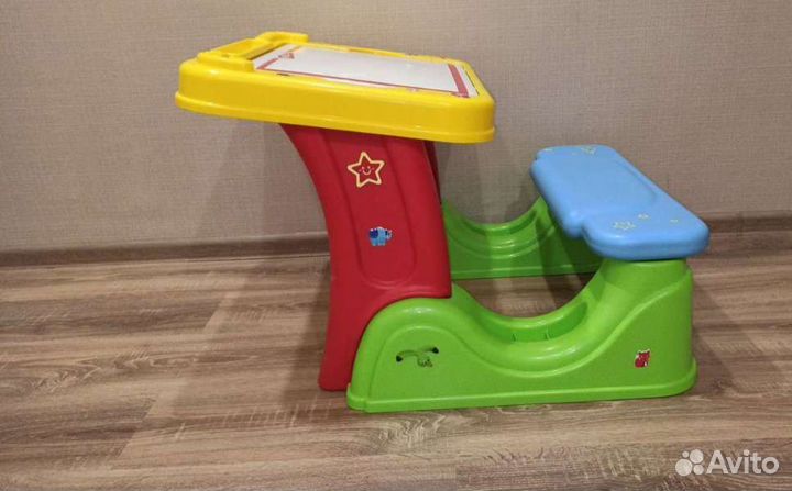 Детский столик парта