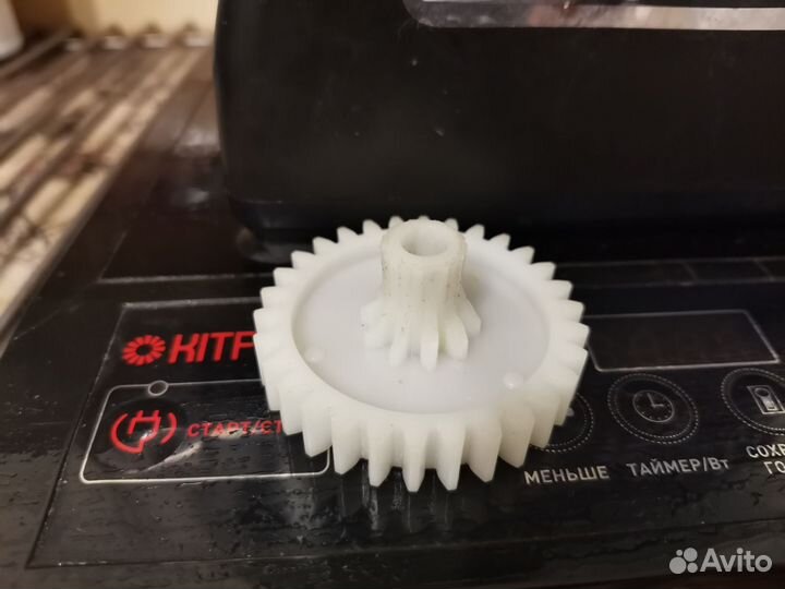 Мясорубка электрическая redmond