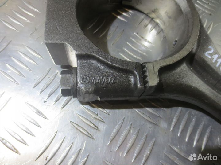 Шатун Mercedes-Benz A4570300120