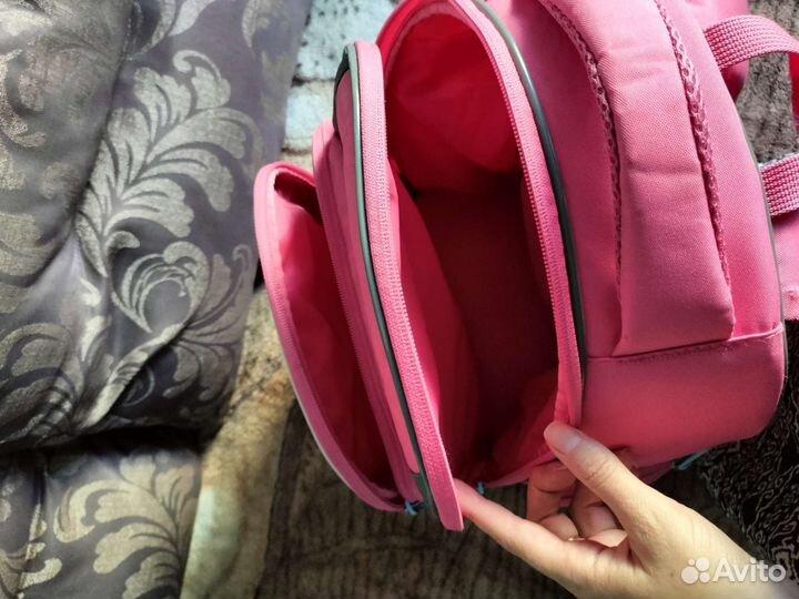 Портфель школьный для девочки