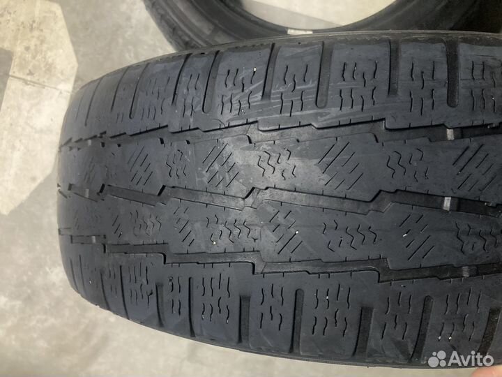 Michelin Agilis 215/60 R17C 104H