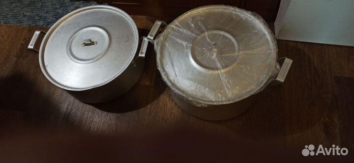 Кастрюли алюмин. бу. Ёмкость из нерж. 2 шт