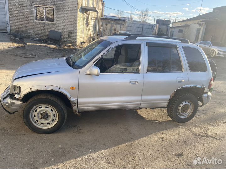 В разбор на запчасти kia sportage 2