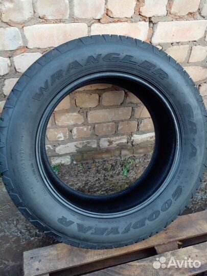 Goodyear Wrangler SR/A 275/55 R20 111S