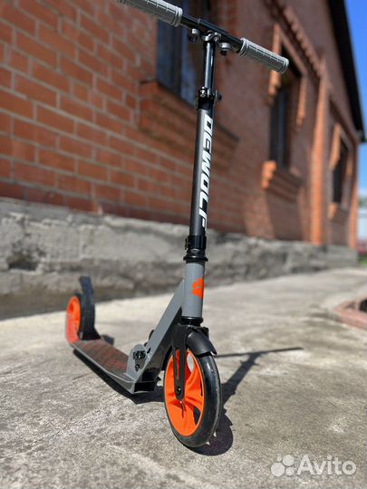 Самокат городской DeWolf DE scoot 180