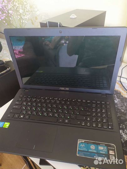Ноутбук asus x552m