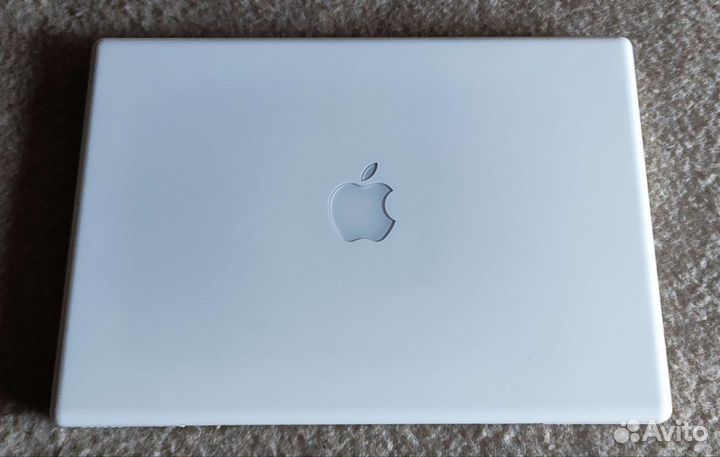 Оригинальный Apple MacBook Early 2008