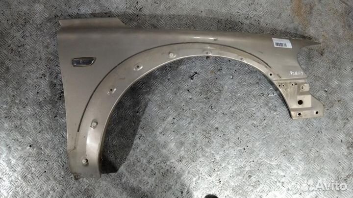 Крыло Volvo XC70 (2002-2007)
