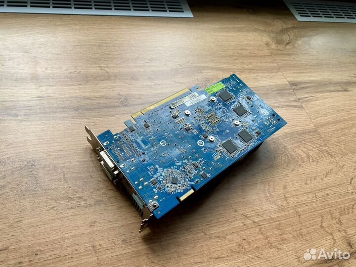 Видеокарта Gigabyte HD5770 Radeon