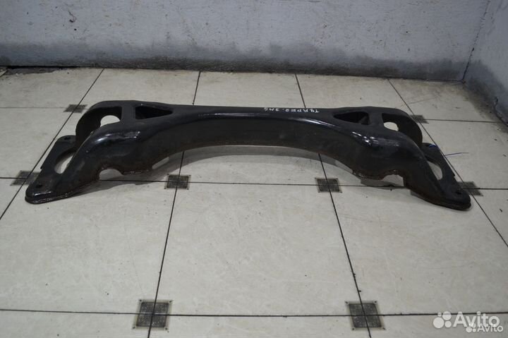 Подрамник задний Volkswagen Touareg