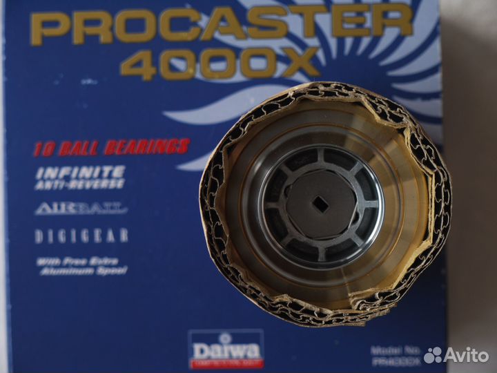 Daiwa Procaster X, мощные новые катушки, 2 шпули