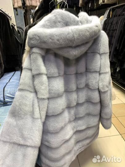 Шуба норковая с капюшоном 44 46