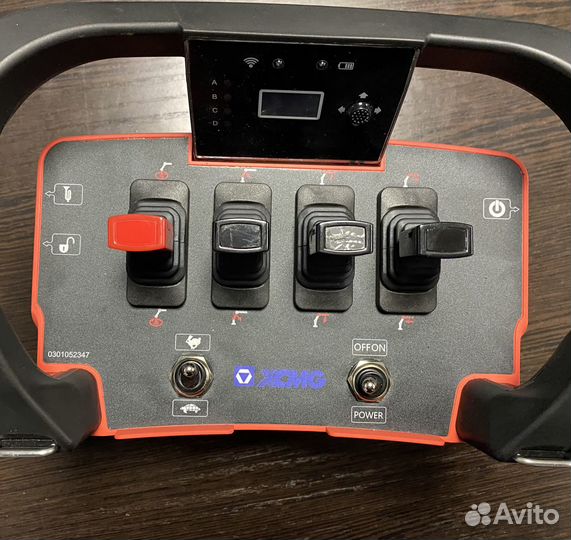 FAW 3250 с КМУ, 2024