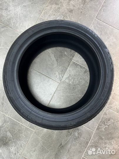 Zmax Zealion 255/35 R20 97W