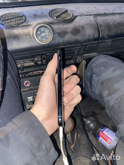 iPhone 11 Pro, 64 ГБ
