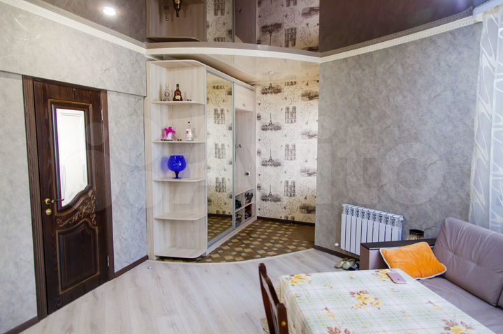 Комната 60 м² в 2-к., 2/2 эт.