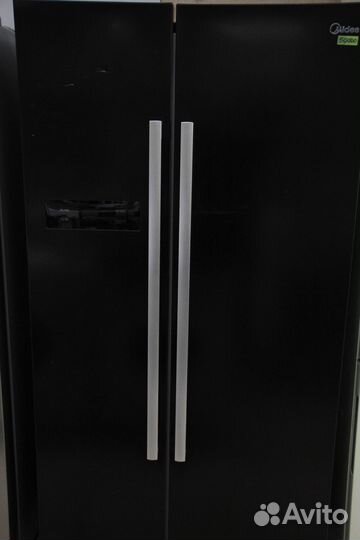 Холодильник двухдверный Midea, Nofrost,черный