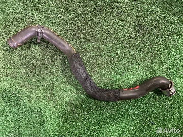 Патрубок охлаждения Mercedes-Benz C-Class W204