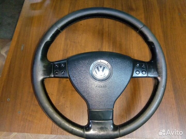 Рулевое колесо (руль) VW Passat B6