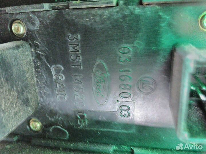 Блок управления стеклоподъемников Ford Focus 2