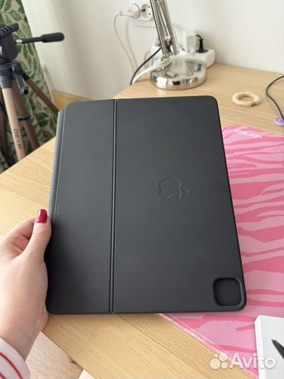 Чехол-клавиатура Apple Magic Keyboard 12,9