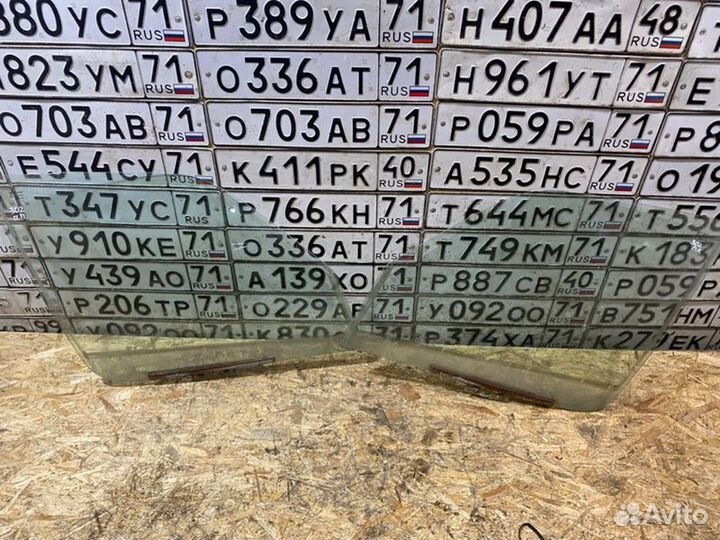 Стекло двери переднее Chevrolet Niva 2005