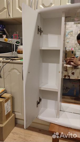 Шкафчик для ванной (0,655 х 0,76 х 0,17) 