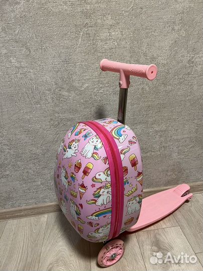 Детский самокат с рюкзаком