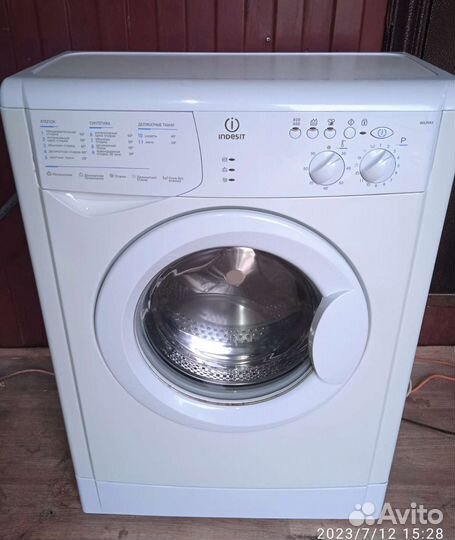 Стиральная машина бу Indesit на 3.5 кг