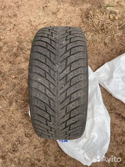 Nokian Tyres Hakkapeliitta 8 245/45 R18 100T