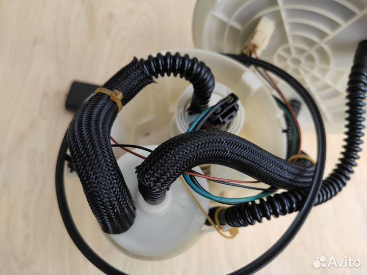 Насос топливный Z20LEH на Opel Astra H OPC VXR