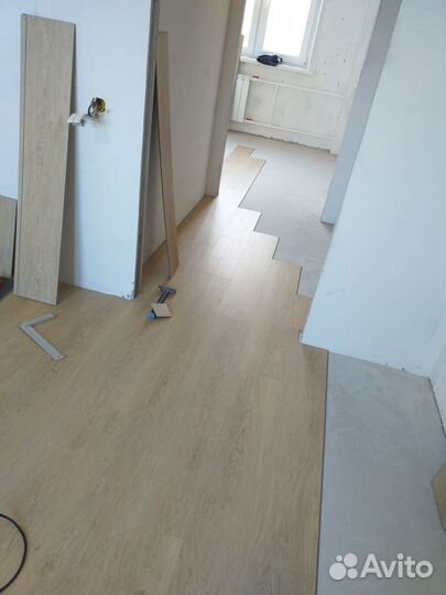 Укладка пвх плитки замковой(кварцвинил) и клеевой
