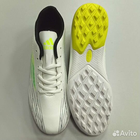 Футбольные сороконожки Adidas speedflow