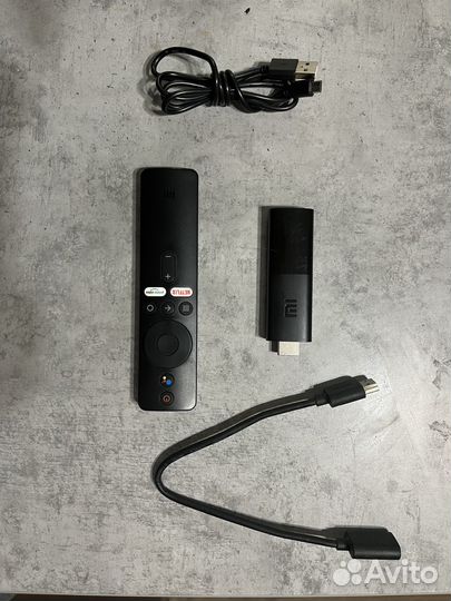 Тв-приставка Xiaomi Mi TV Stick
