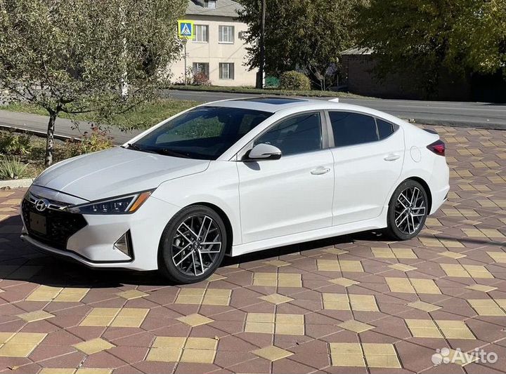 Hyundai Elantra 1.6 AMT, 2018, 107 700 км